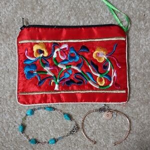 Embroidered Red Floral zipper Bag And 2 bracelets